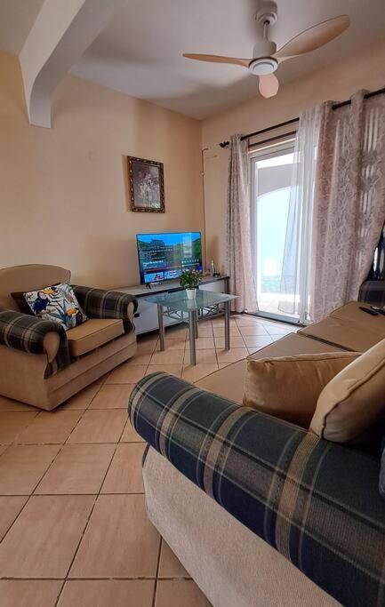 Sunshine Luxurious Villa:4 Mins Walk From Beach Flic-en-Flacq Esterno foto