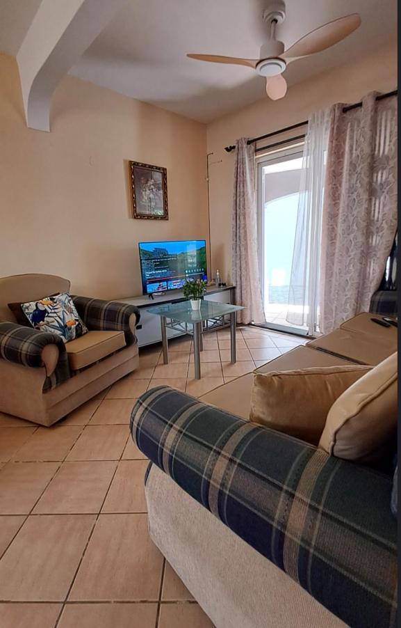 Sunshine Luxurious Villa:4 Mins Walk From Beach Flic-en-Flacq Esterno foto