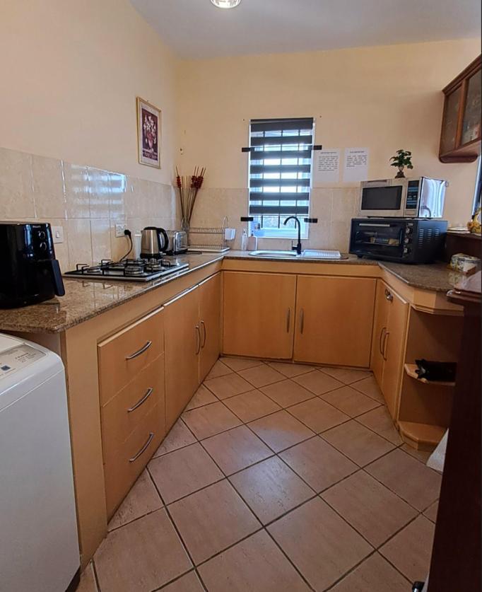 Sunshine Luxurious Villa:4 Mins Walk From Beach Flic-en-Flacq Esterno foto