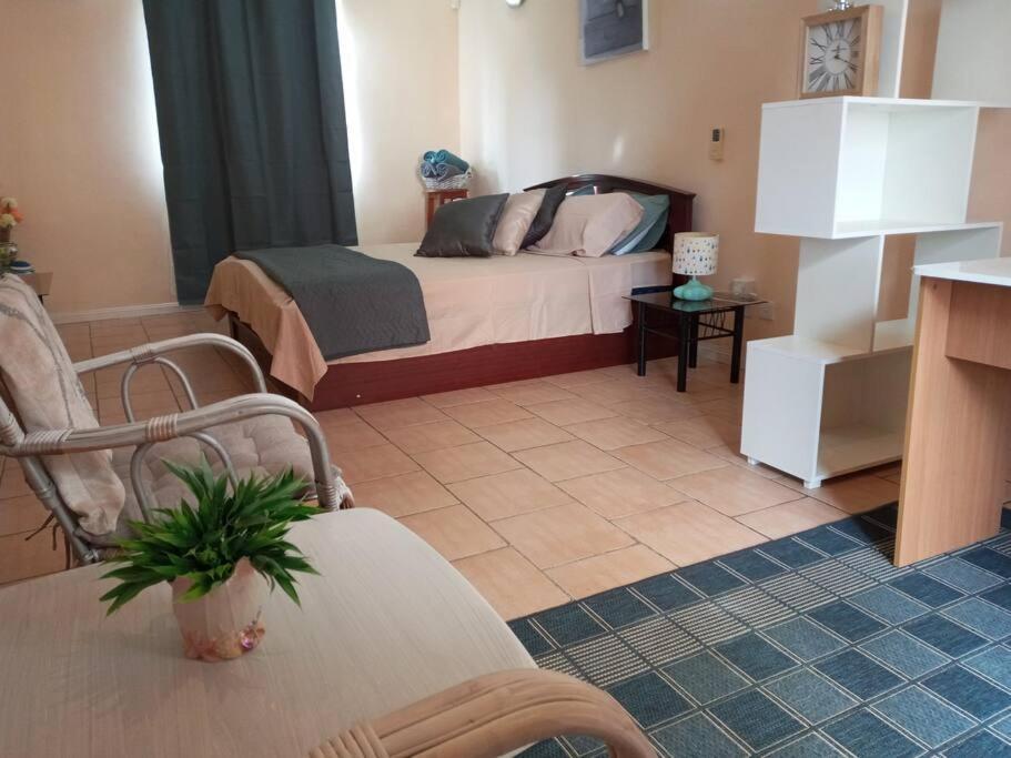 Sunshine Luxurious Villa:4 Mins Walk From Beach Flic-en-Flacq Esterno foto
