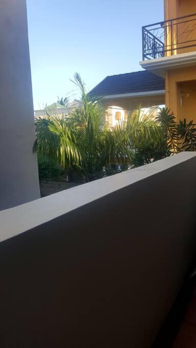 Sunshine Luxurious Villa:4 Mins Walk From Beach Flic-en-Flacq Esterno foto